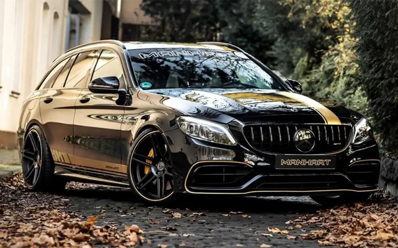 V8 4.0T的终章!Manhart CR 700 Wagon
