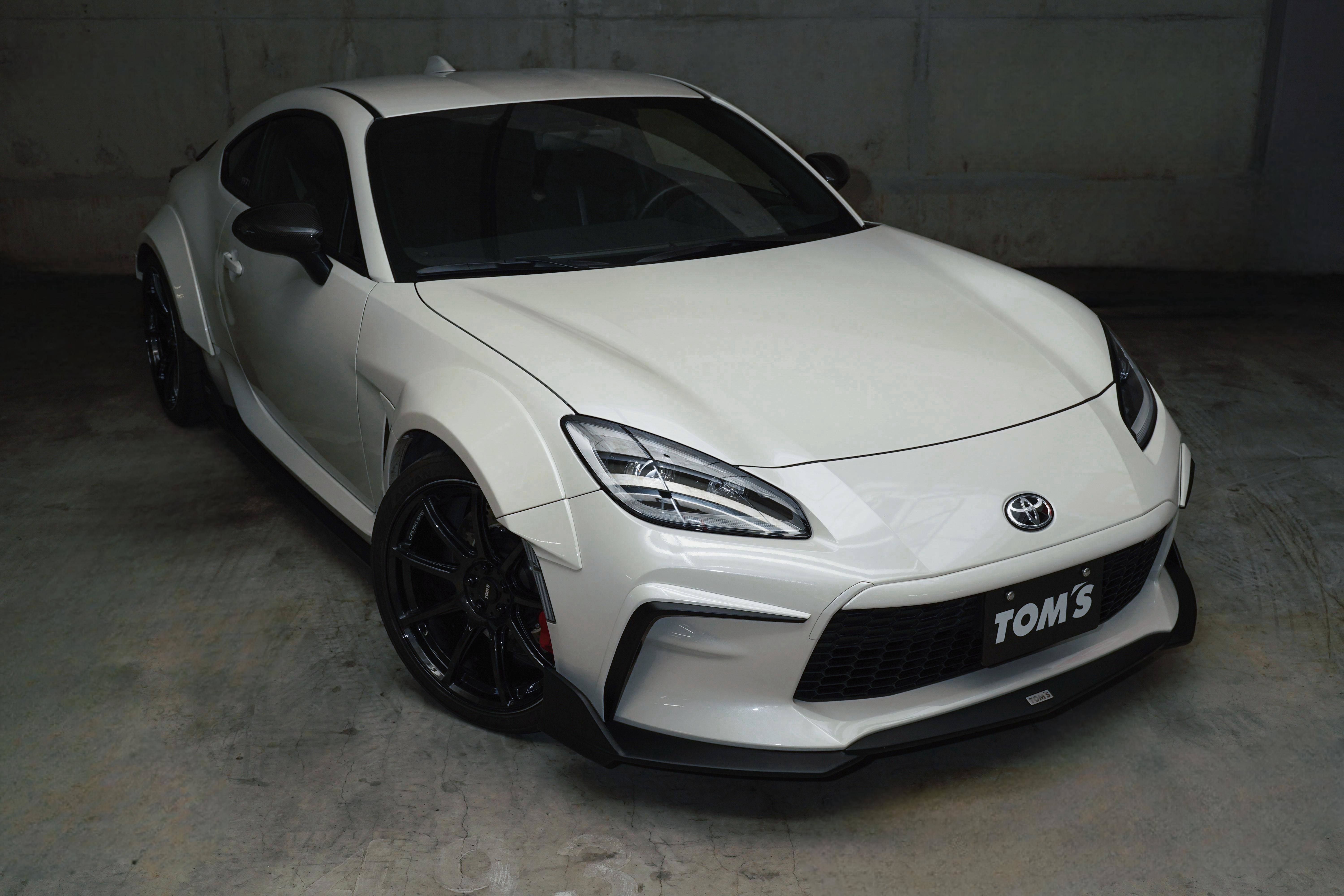 幸福的玩车时代:TOM'S品牌示范车 GR86(ZN8)