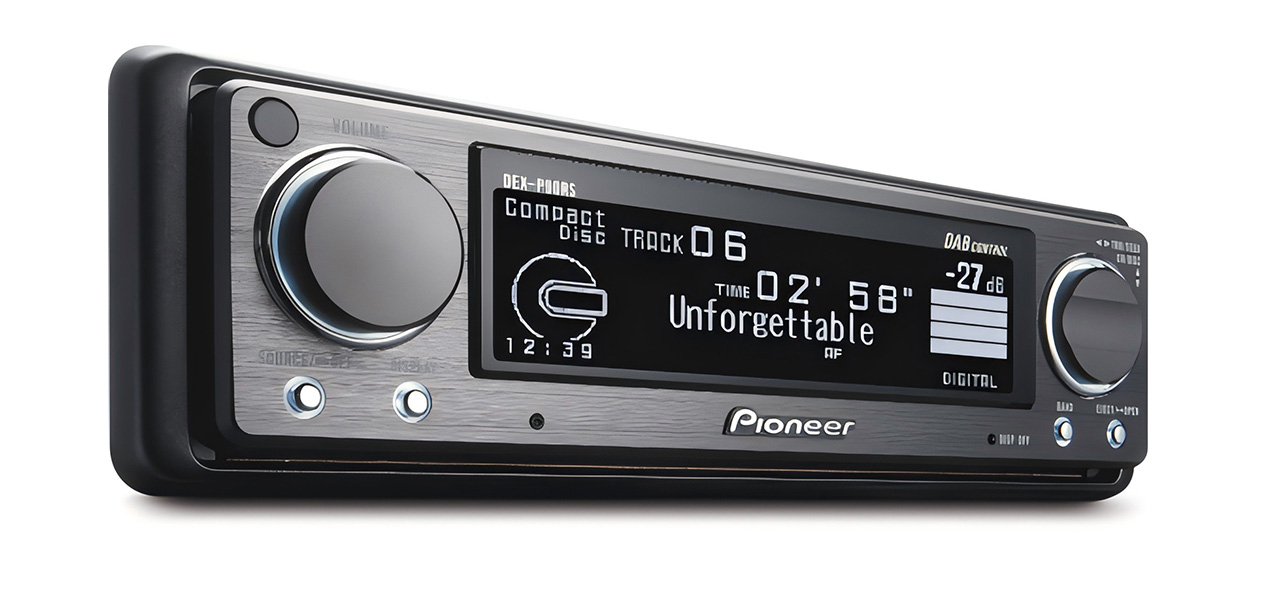日本顶级音响主机:Pioneer(先锋)DEX-P90RS